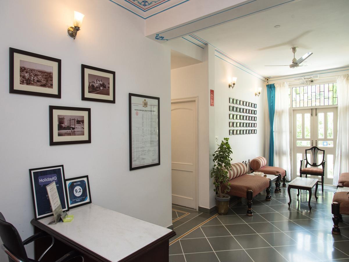 สหปุระ เทพ วิลลา อุทัยปุระ Bed & Breakfast อุเดเปอร์ ภายนอก รูปภาพ